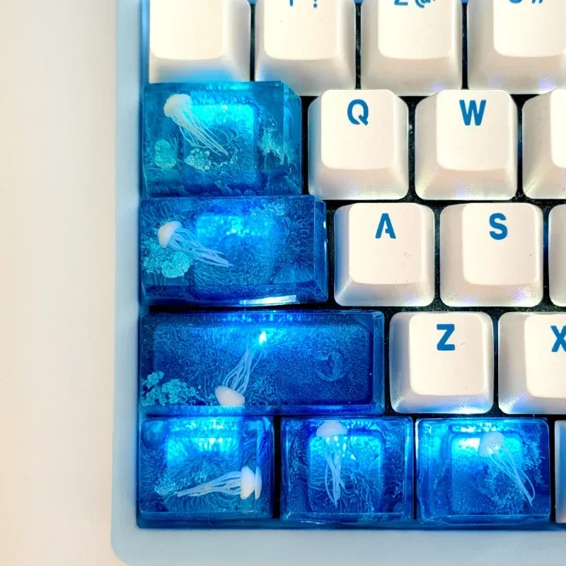 Custom Blue Ocean Jellyfish Ke - Gaming Keyboard Blue 评论和价格